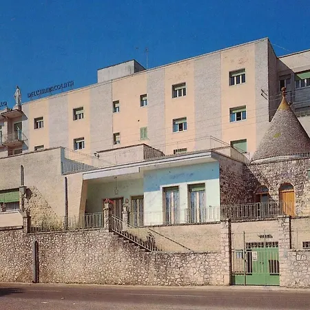 Trullo Dell'immacolata - Gestita Da Suore Hotel